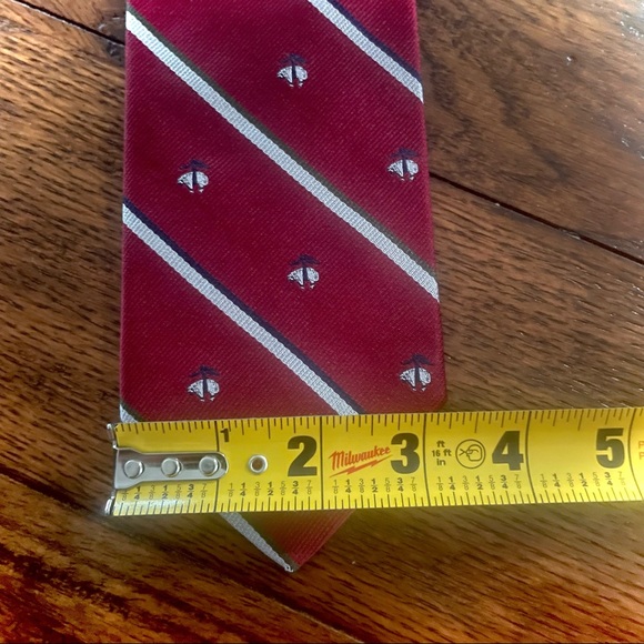 Brooks Brothers Sidewheeler Stripe with Golden Fleece Silk Tie - Picture 4 of 4